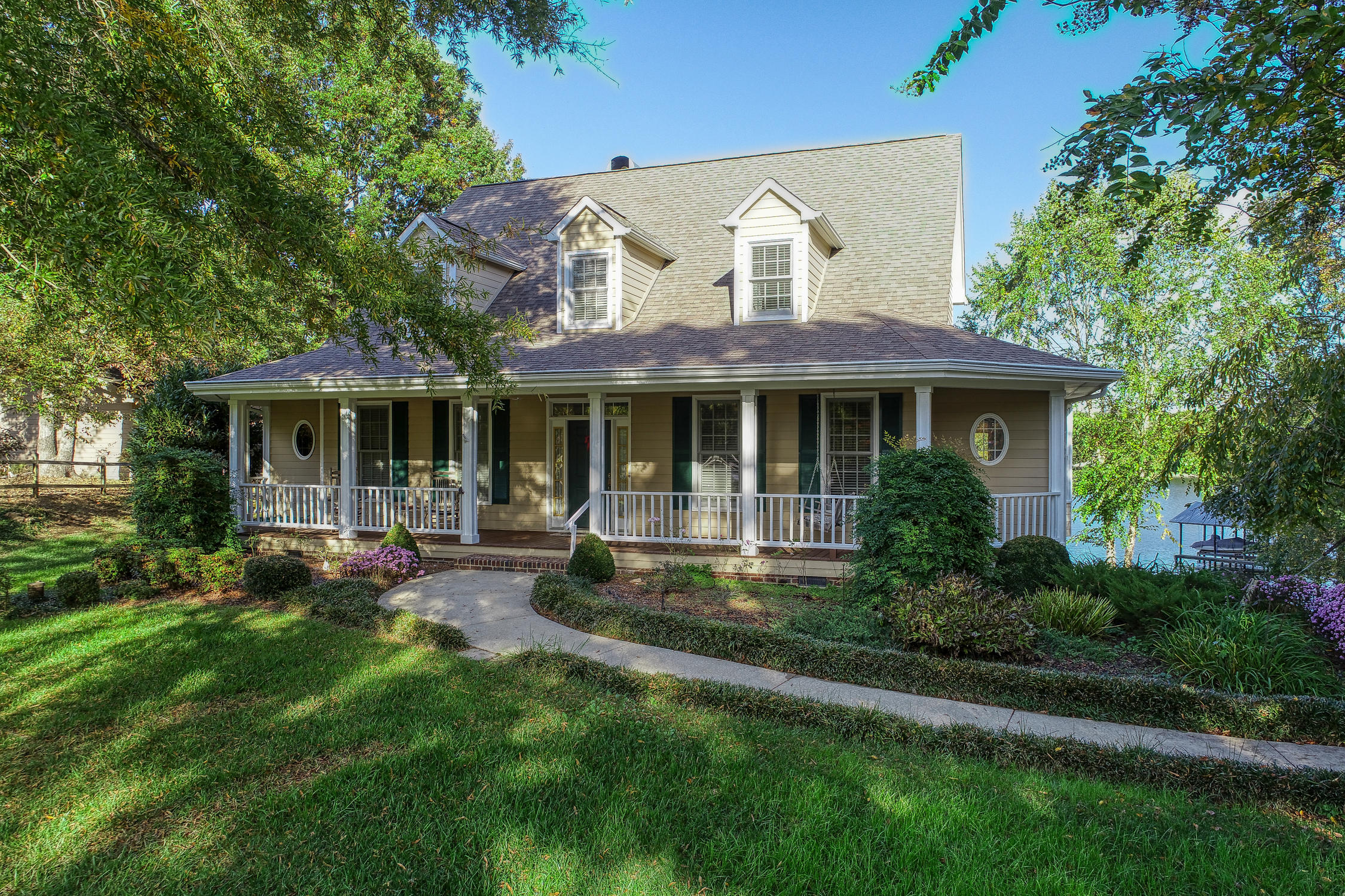 305 Goose Point Spring City, TN 37381 - Photo 2 of 39 Front