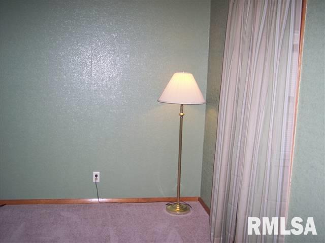 1806 2nd Street Moline, IL 61265 - Photo 7 of 12 Gallery Image 7