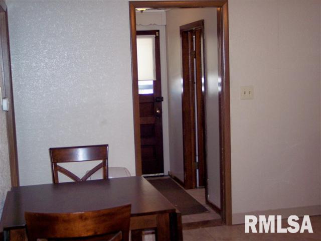 1806 2nd Street Moline, IL 61265 - Photo 8 of 12 Gallery Image 8