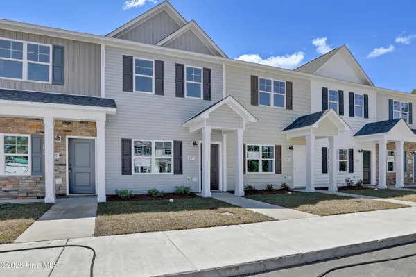$249,900 | 731 Cross Brg Way, Unit LOT 15, Sneads Ferry, NC 28460