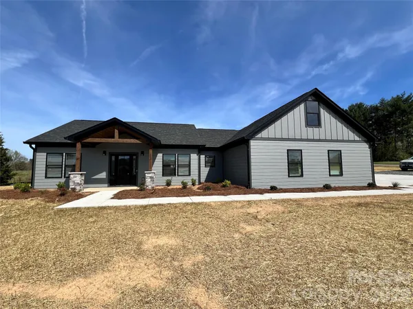 $385,000 | 500 Anderson Grove, Albemarle, NC 28001