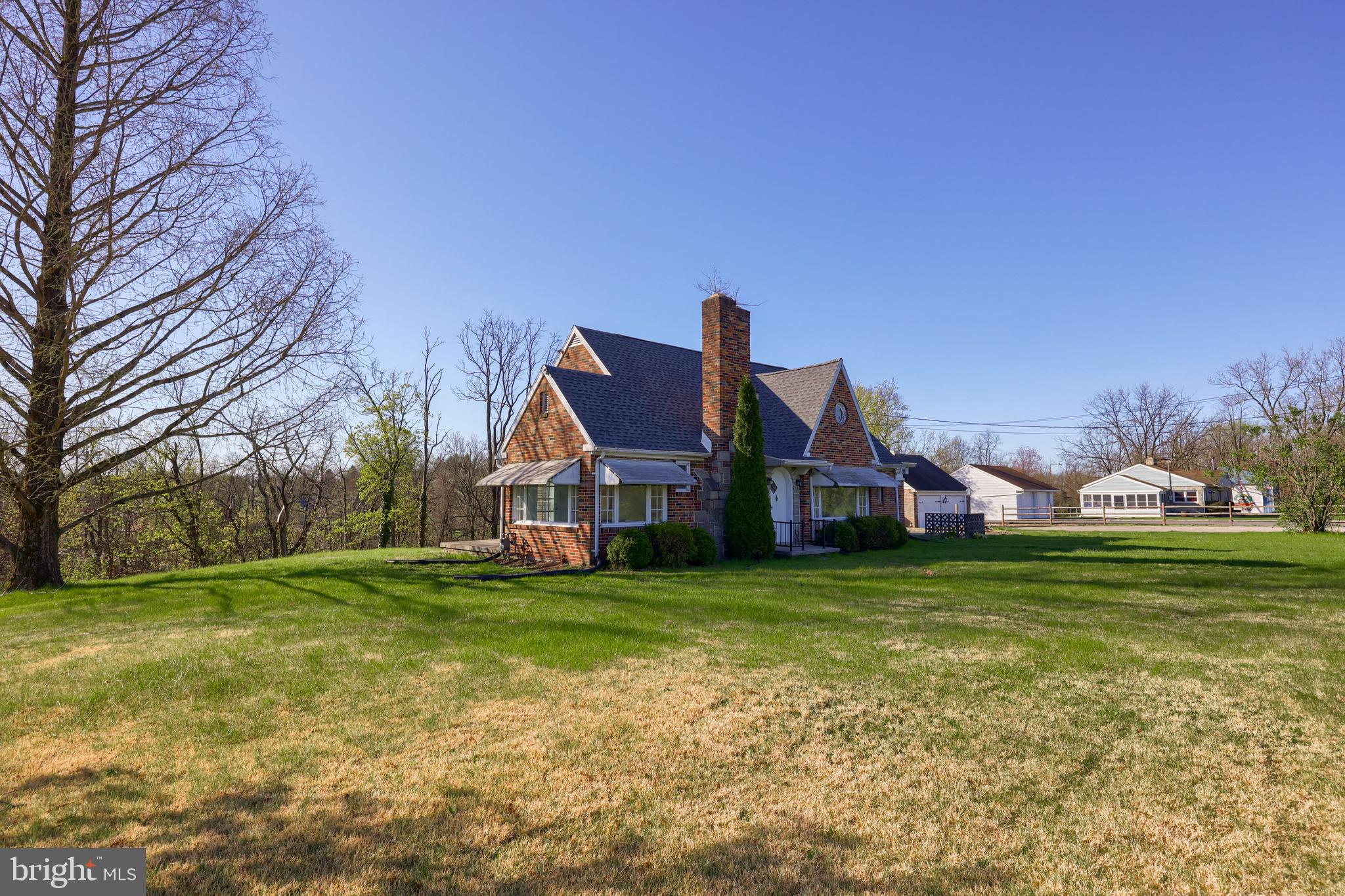 10 East Canal Road York, PA 17404 - Photo 5 of 51 Gallery Image 5