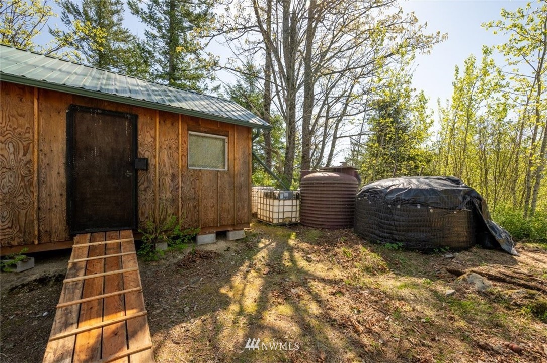 5614 South Pass Road Sumas, WA 98295 - Photo 9 of 28