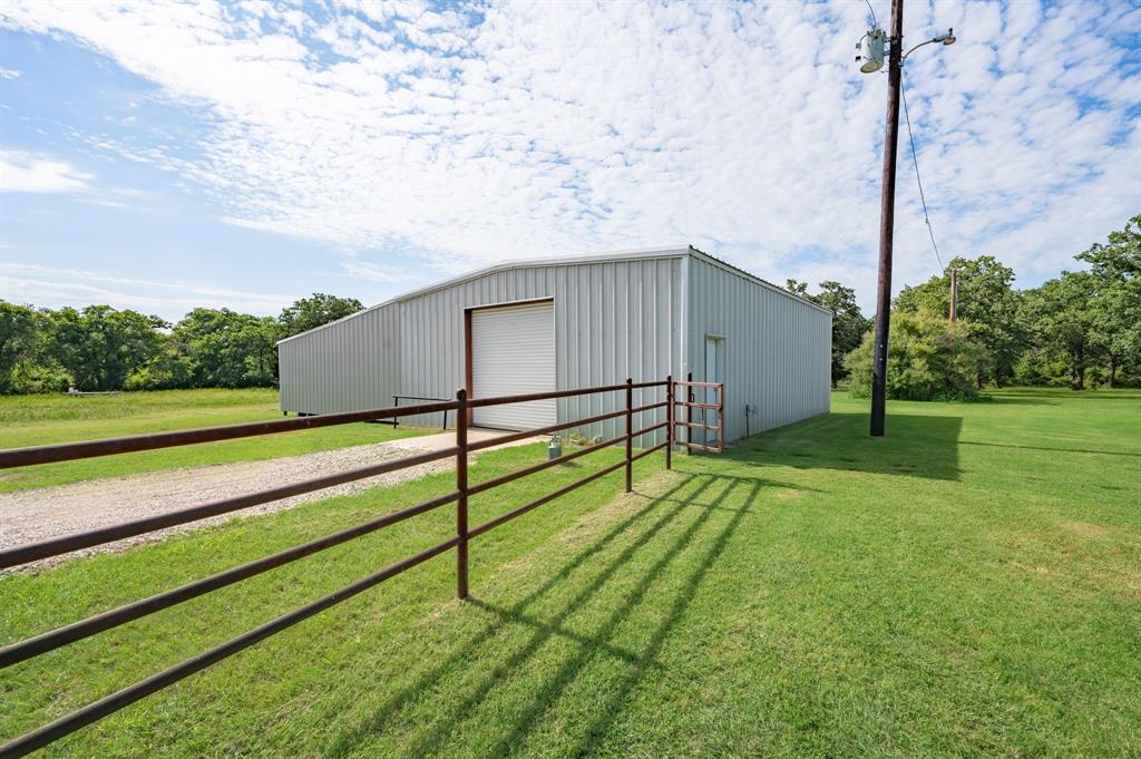 923 Natty Flat Road Lipan, TX 76462 - Photo 14 of 40