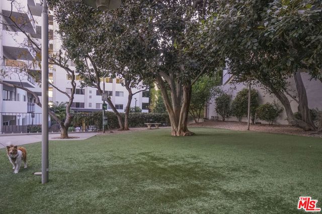 $7,500 | 1155 North La Cienega Boulevard, Unit 1114, West Hollywood, CA 90069