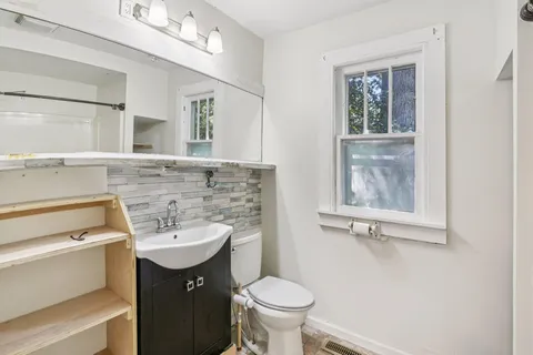 $260,000 | W1116 Mangrove Road, Genoa City, WI 53128