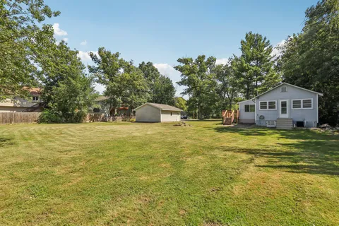 $260,000 | W1116 Mangrove Road, Genoa City, WI 53128