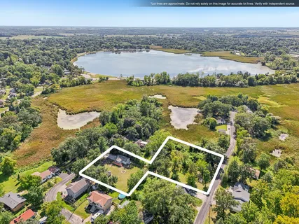 $260,000 | W1116 Mangrove Road, Genoa City, WI 53128