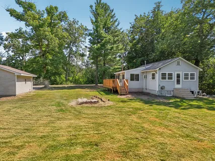 $260,000 | W1116 Mangrove Road, Genoa City, WI 53128
