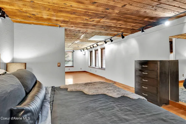 $1,125,000 | 1715 Sherman Avenue, Coeur D'Alene, ID 83814