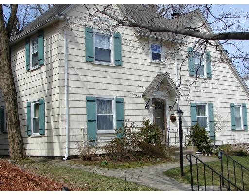 77 Commodore Road Worcester, MA 01602 - Photo 1 of 18 Gallery Image 1