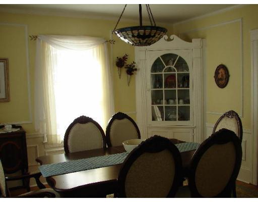 77 Commodore Road Worcester, MA 01602 - Photo 4 of 18 Gallery Image 4