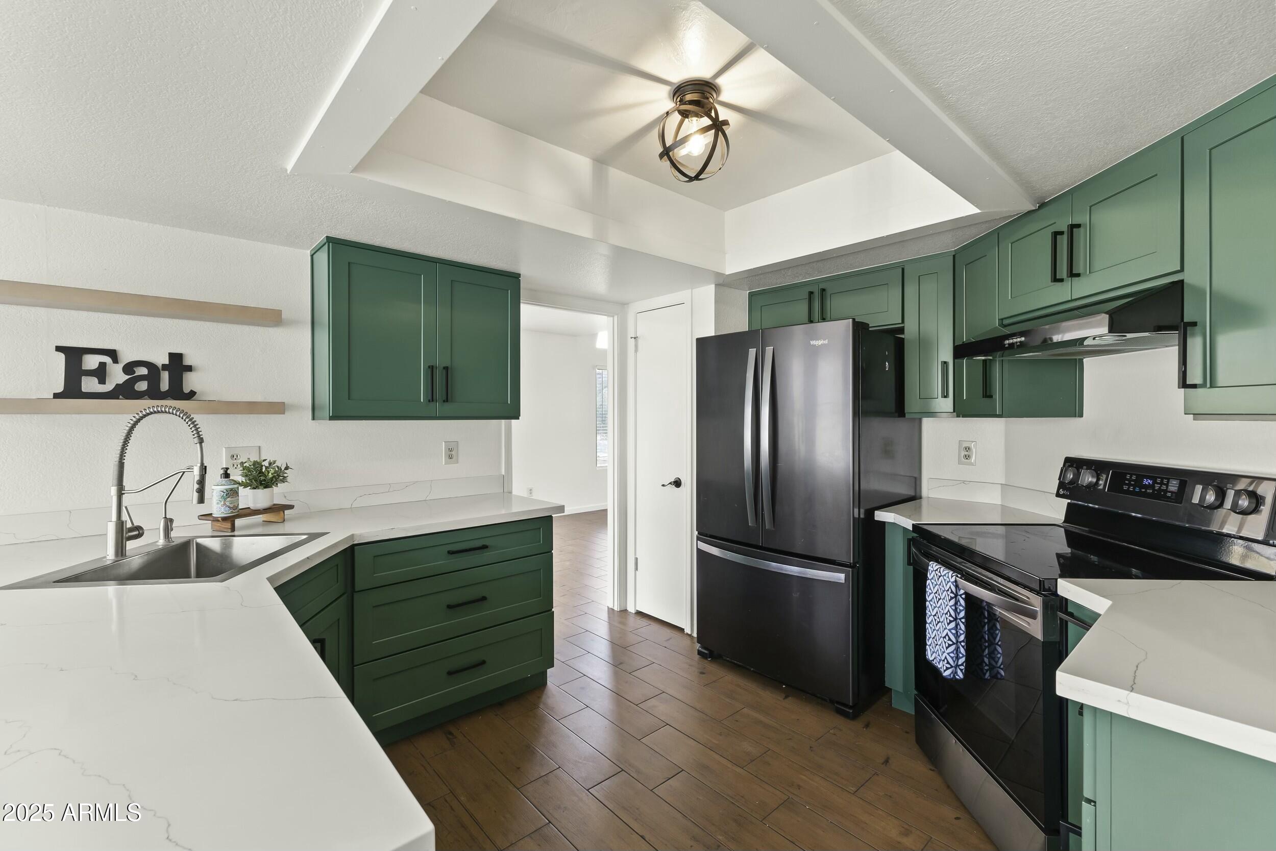 4306 East Frye Road Phoenix, AZ 85048 - Photo 7 of 34 tempImage5MNazl