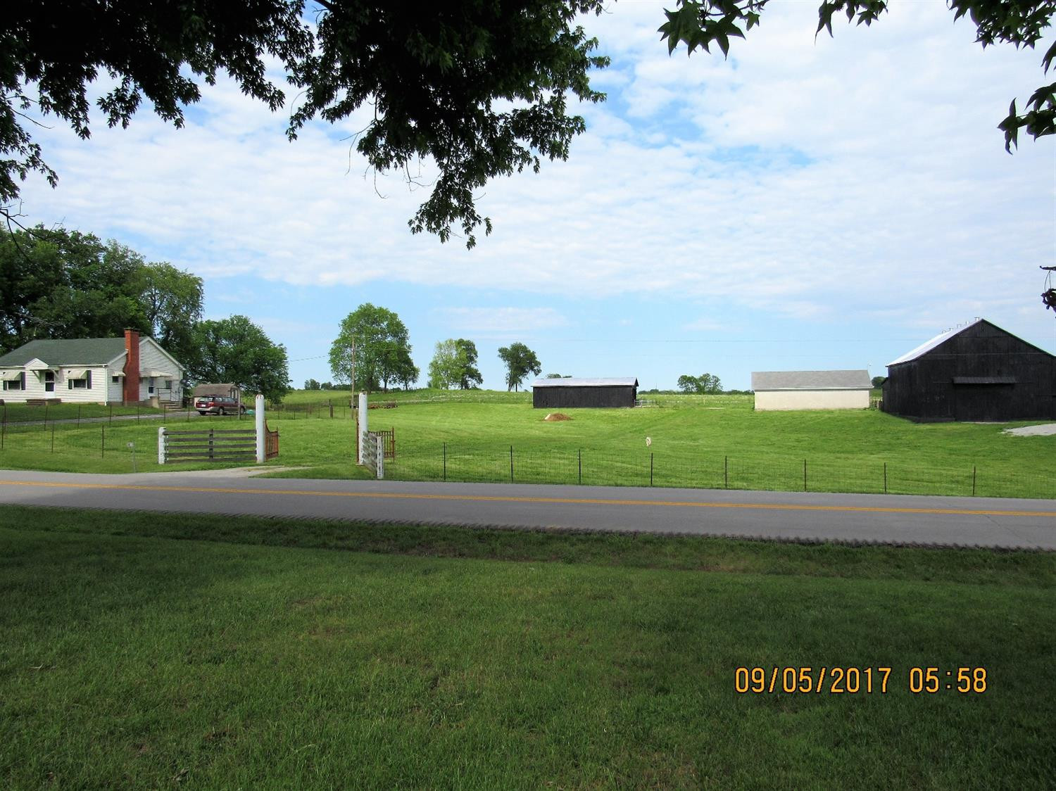 9980 Clifton Road Frankfort, KY 40601 - Photo 2 of 28 Photo 2