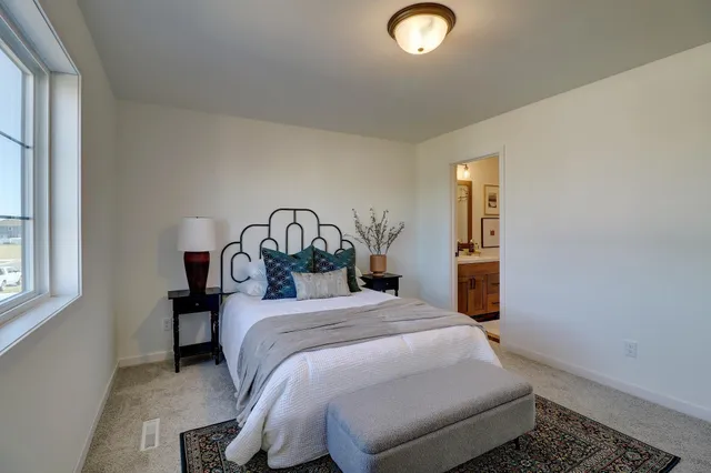 $334,584 | 2517 36th Avenue South, Moorhead, MN 56560