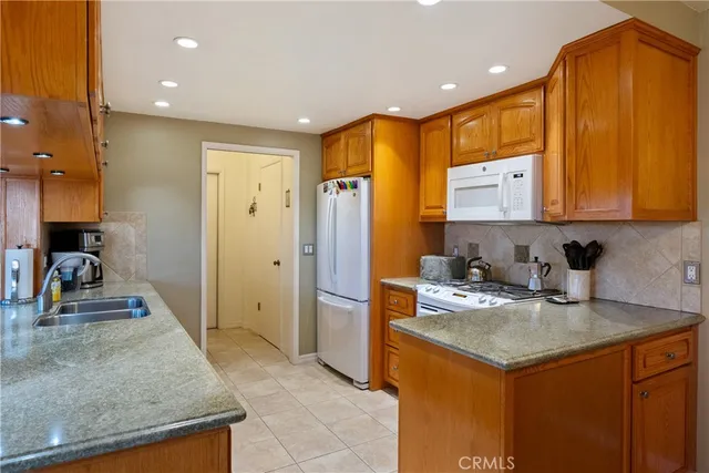 $825,000 | 810 Forest Templeton Ca, Templeton, CA 93465