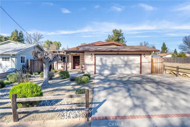 $825,000 | 810 Forest Templeton Ca, Templeton, CA 93465