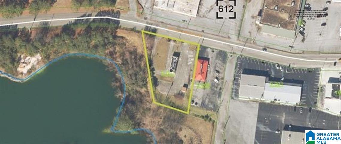 318 East Blue Mountain Road Anniston, AL 36201 - Photo 1 of 4