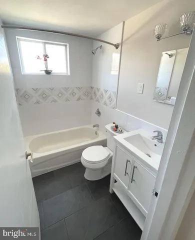 $1,710 | 104 Clement Road, Unit C, Oreland, PA 19075