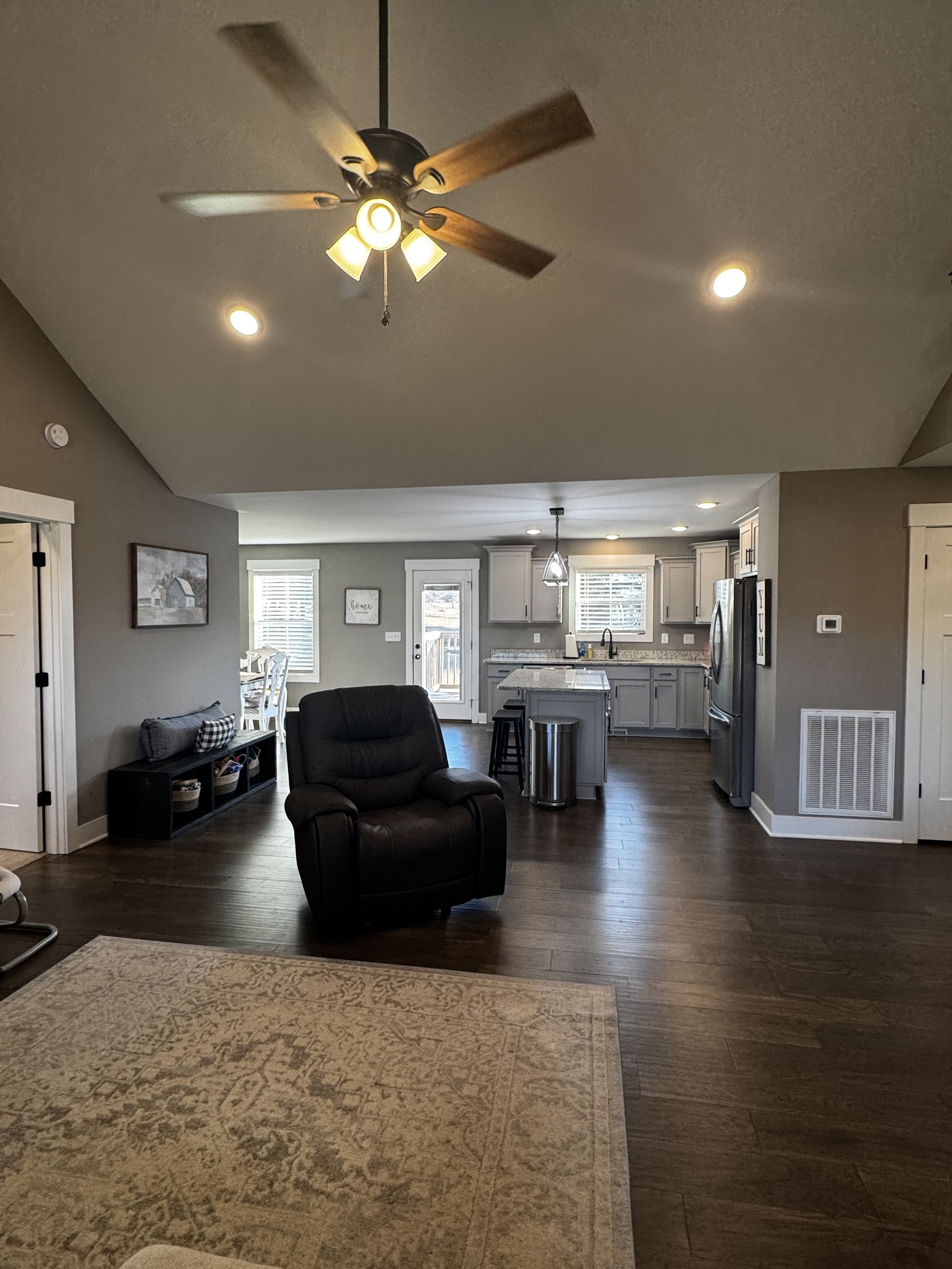 528 Womack Road Bethpage, TN 37022 - Photo 8 of 18