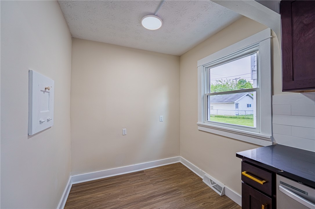 258 East Siebenthaler Avenue Dayton, OH 45405 - Photo 21 of 45
