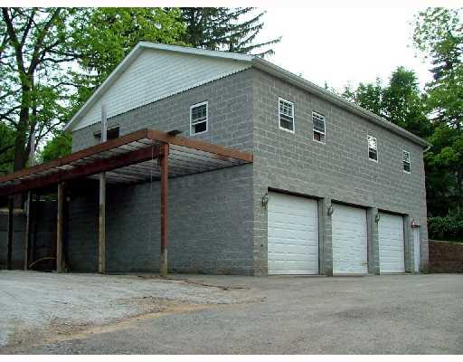 3709 Bakerstown Road Gibsonia, PA 15044 - Photo 3 of 8 Exterior Front.