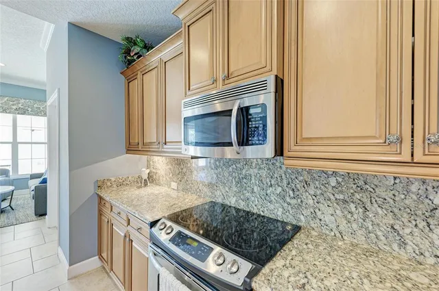 $425,000 | 7820 34th Avenue West, Unit 102, Bradenton, FL 34209