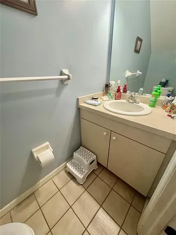 $2,700 | 6812 Arbor Oaks Drive, Bradenton, FL 34209