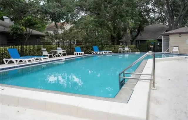 $2,700 | 6812 Arbor Oaks Drive, Bradenton, FL 34209