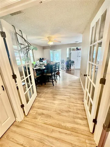 $2,700 | 6812 Arbor Oaks Drive, Bradenton, FL 34209