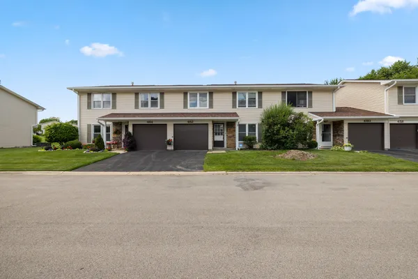 $270,000 | 462 Degas Circle, Bolingbrook, IL 60440