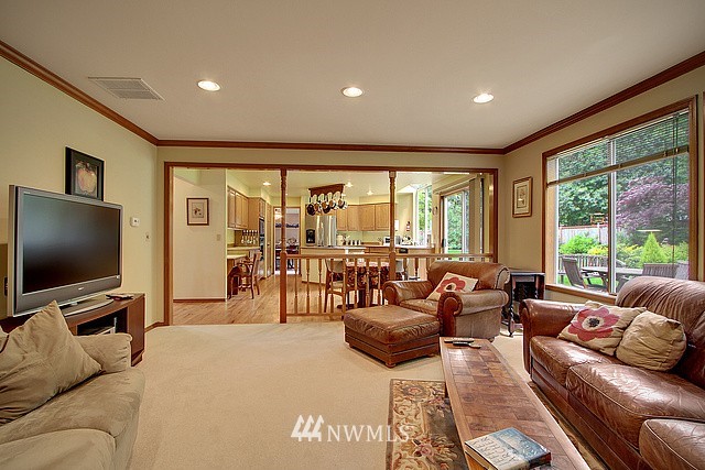 14830 161st Court Southeast Renton, WA 98059 - Photo 7 of 15 Gallery Image 7