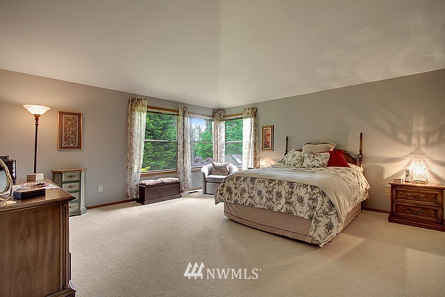 14830 161st Court Southeast Renton, WA 98059 - Photo 9 of 15 Gallery Image 9