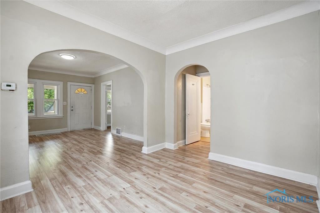 1746 Mansfield Road Toledo, OH 43613 - Photo 16 of 28 Gallery Image 16