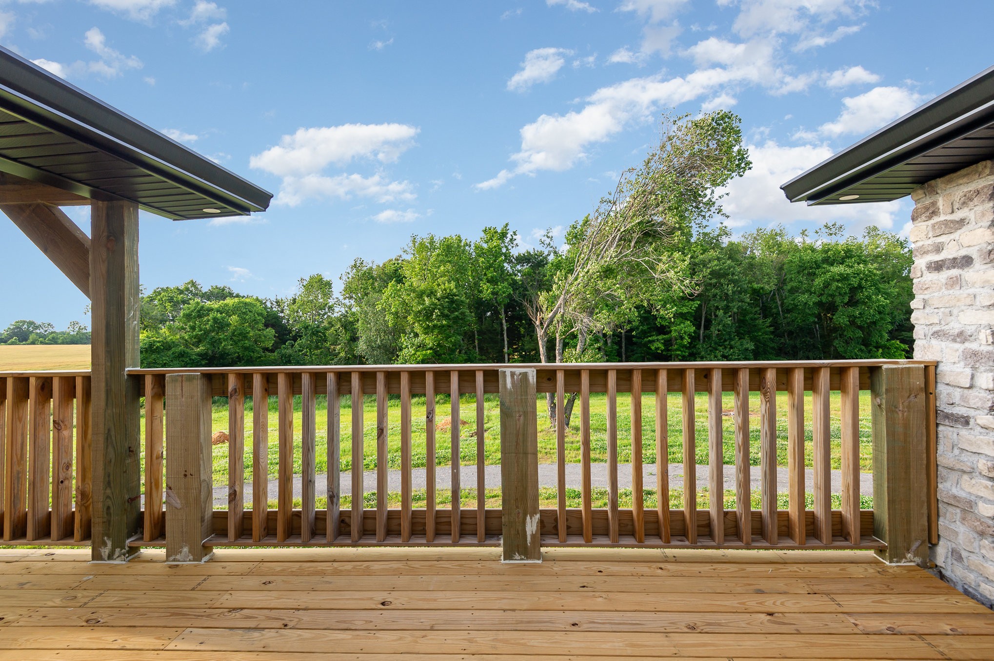 5837 Rocky Mound Road Westmoreland, TN 37186 - Photo 14 of 41 a view of a roof deck