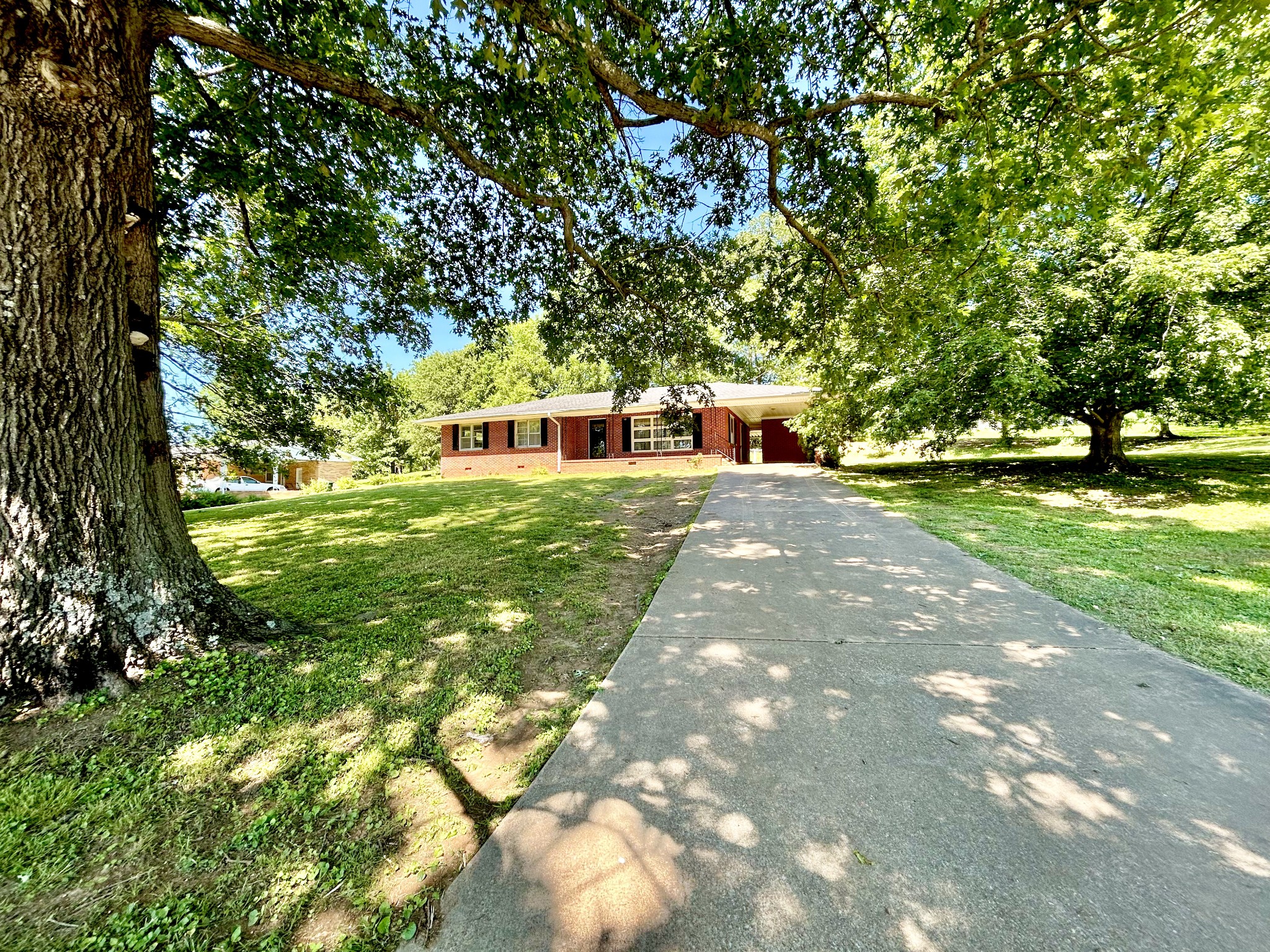 113 Tollgate Road Pulaski, TN 38478 - Photo 2 of 38 Gallery Image 2