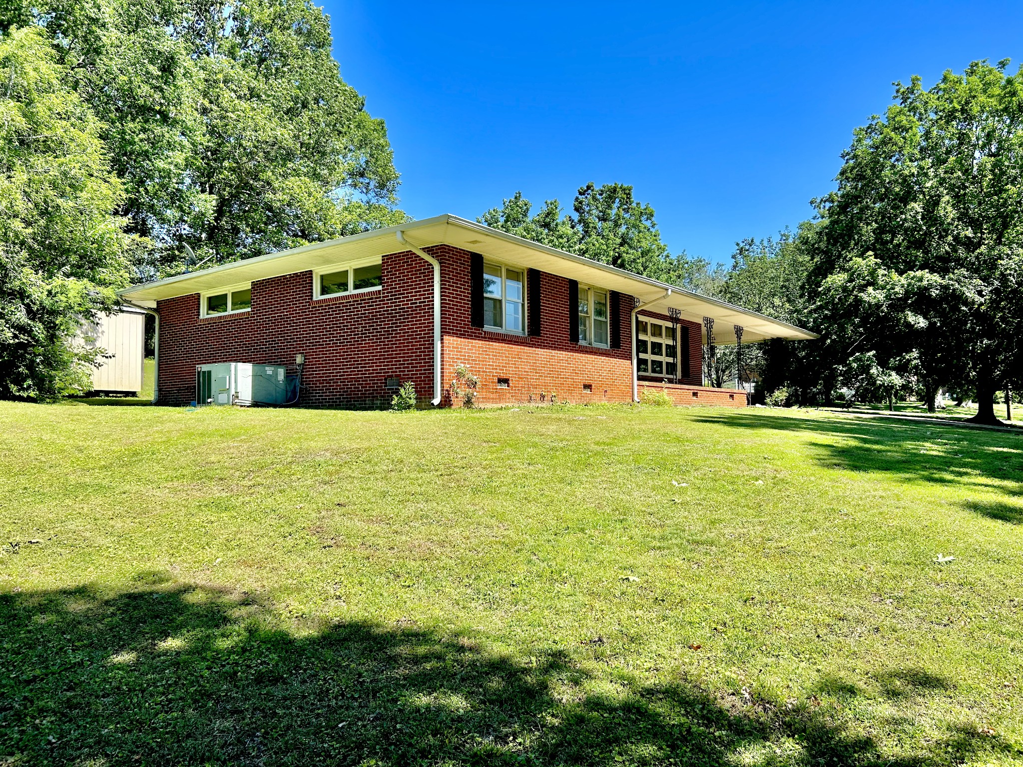 113 Tollgate Road Pulaski, TN 38478 - Photo 6 of 38 Gallery Image 6