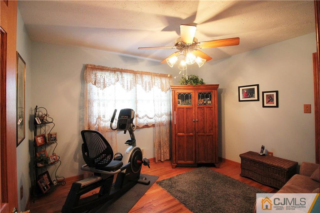 22 Chalmers Road East Brunswick, NJ 08816 - Photo 13 of 18 Gallery Image 13