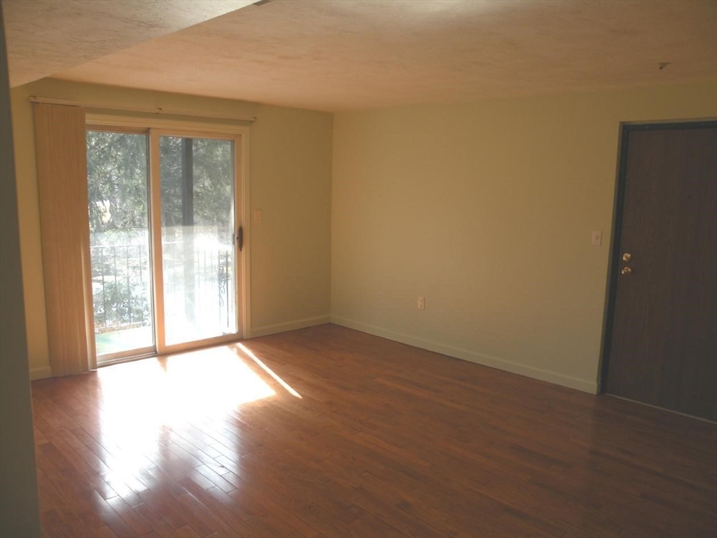 346 Neponset Street, Unit F Canton, MA 02021 - Photo 5 of 16