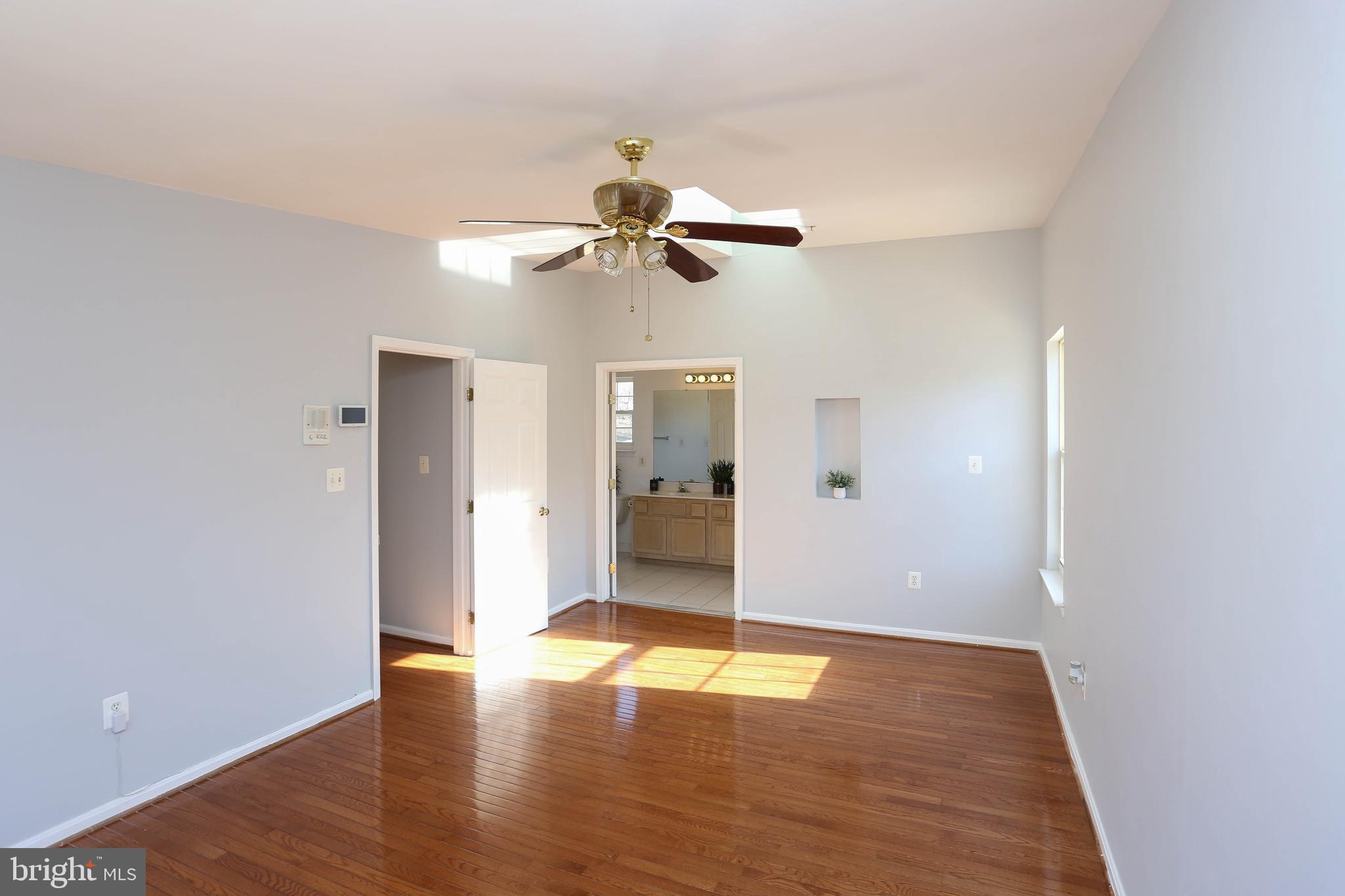 7816 Colonial Lane Clinton, MD 20735 - Photo 12 of 45 Gallery Image 12