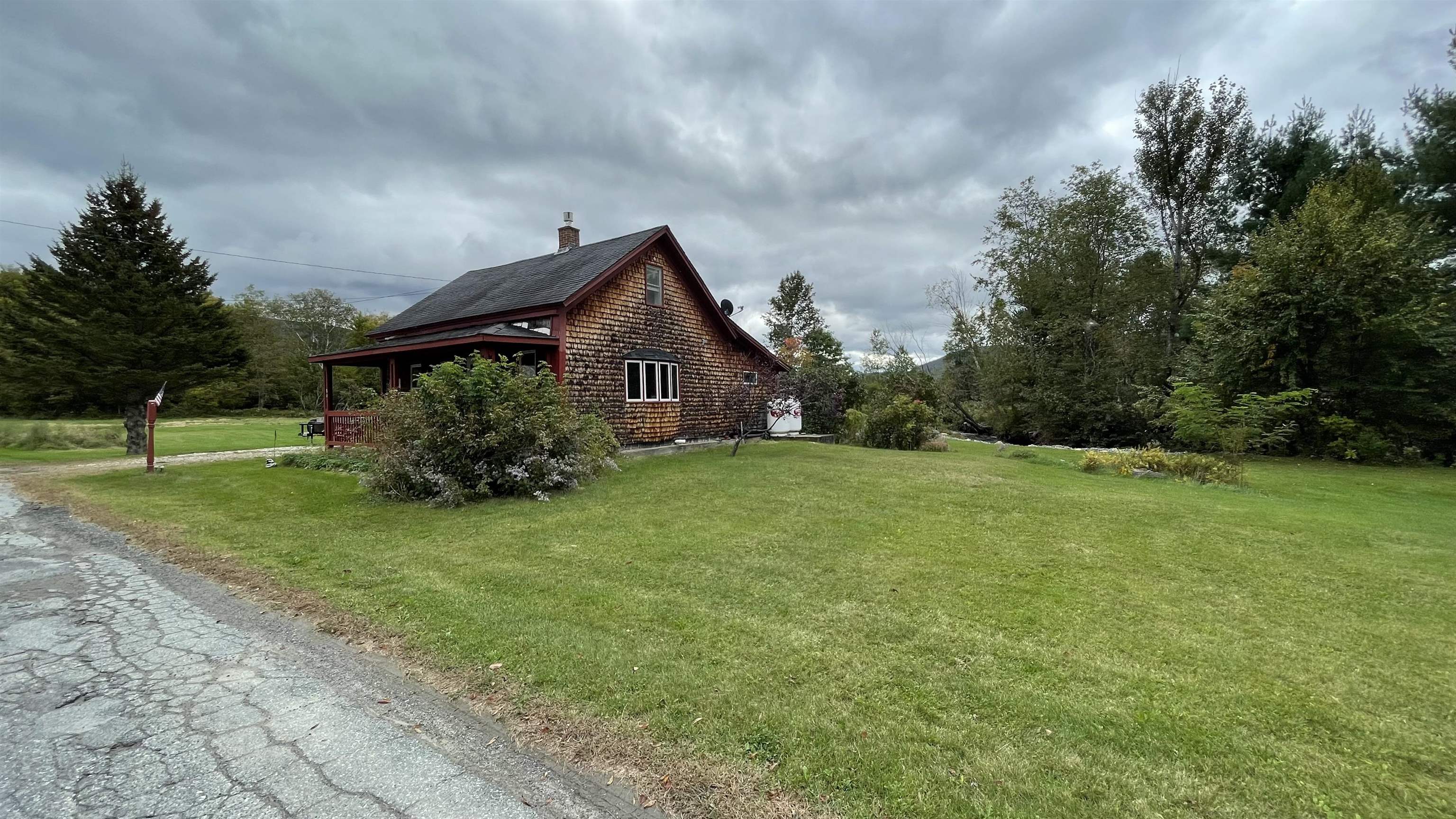 80 Lime Kiln Road Haverhill, NH 03780 - Photo 3 of 27