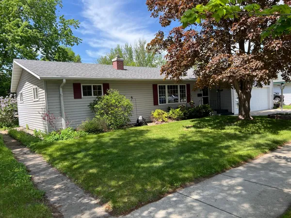 $279,900 | 407 1st Street Southwest, Wadena, MN 56482