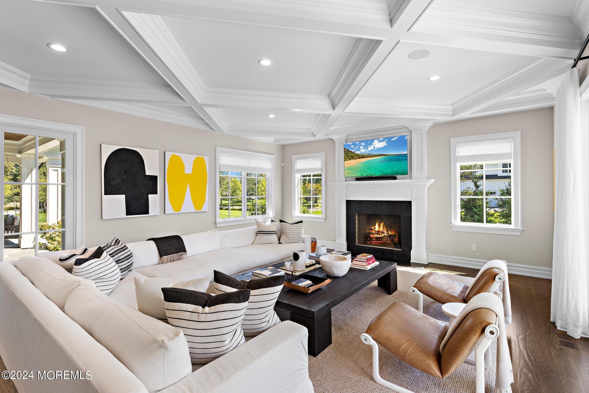 20 Conover Lane Rumson, NJ 07760 - Photo 20 of 80 20 Conover Living Room