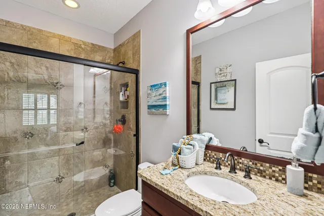 a view of a bunch of trees and bushes