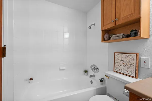 $175,000 | 336 Grant Street, Unit 405, Denver, CO 80203