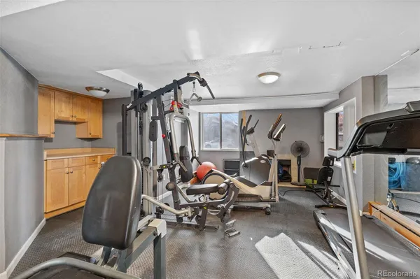 $175,000 | 336 Grant Street, Unit 405, Denver, CO 80203
