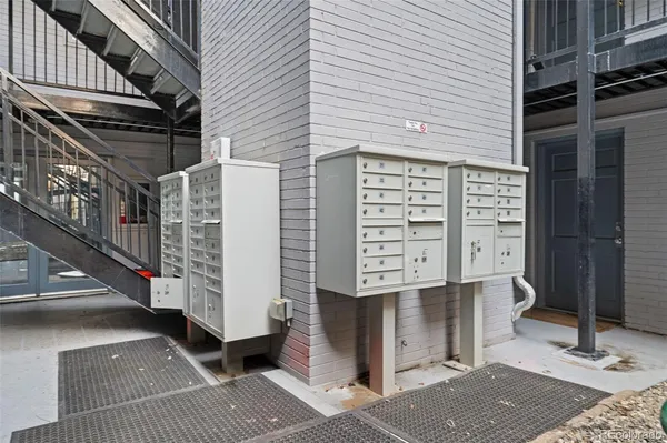 $175,000 | 336 Grant Street, Unit 405, Denver, CO 80203