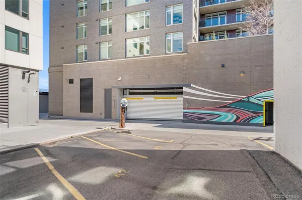 $175,000 | 336 Grant Street, Unit 405, Denver, CO 80203