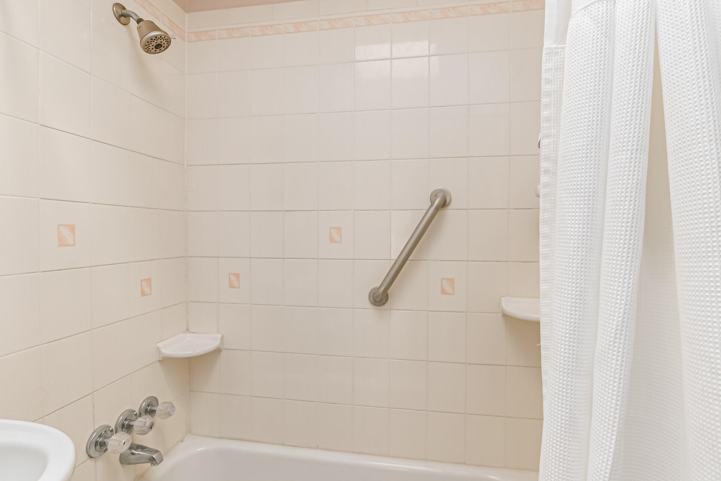 1106 Woodlawn Road Rockledge, FL 32955 - Photo 22 of 57 21_1106Woodlawn211_mls