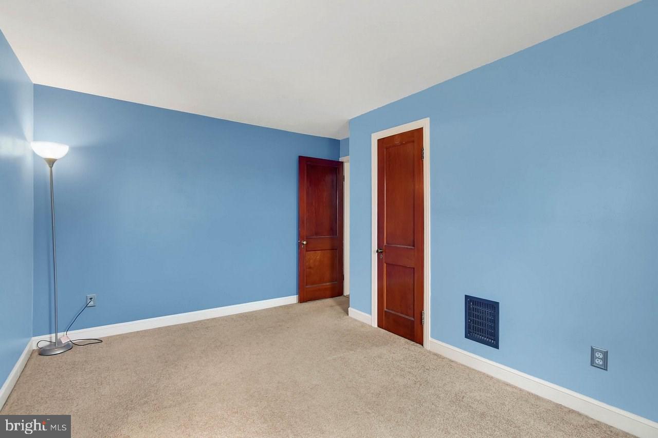 3360 East Prospect Road York, PA 17402 - Photo 11 of 25 Gallery Image 11